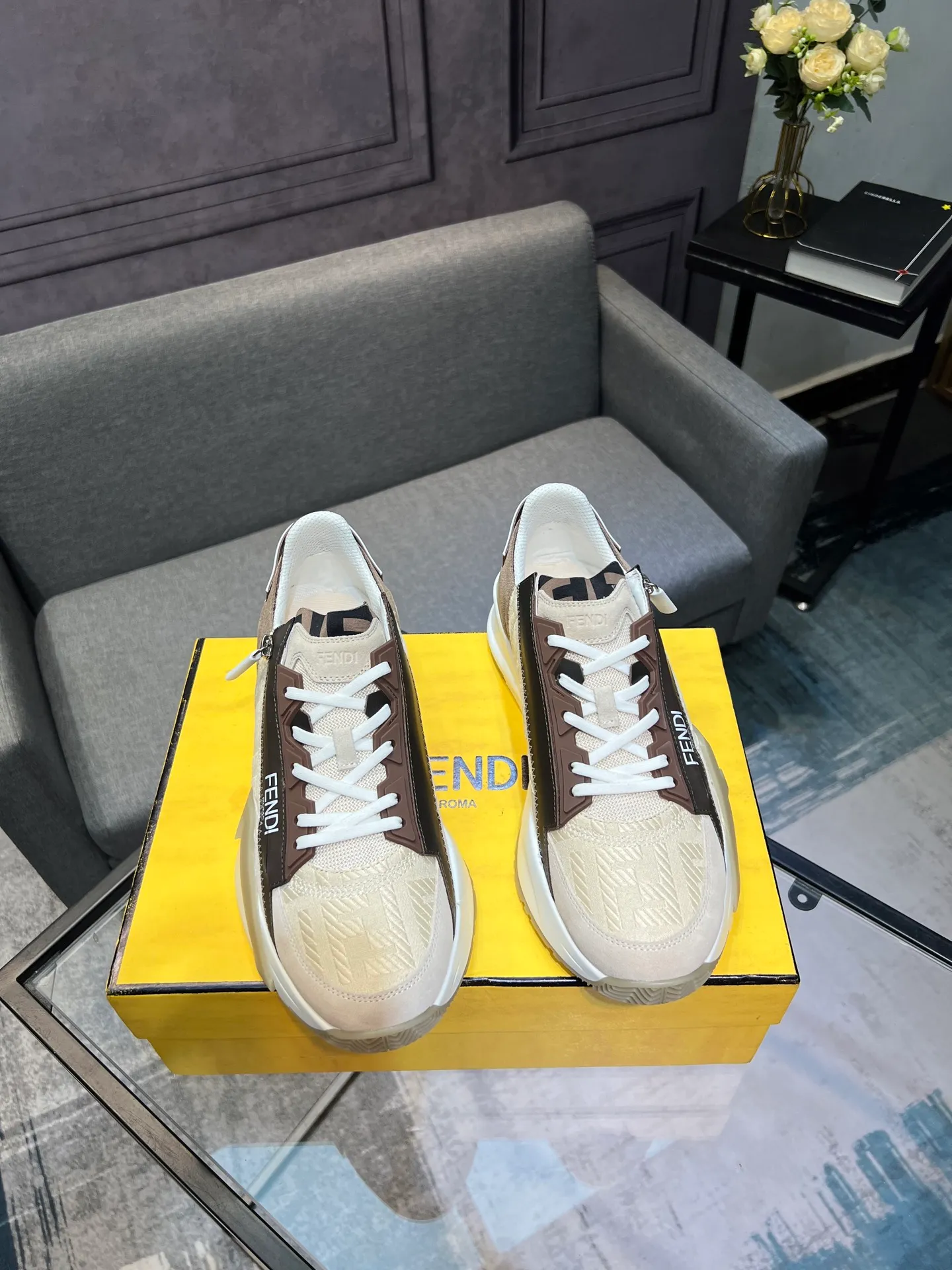 Men's shoes 💰540 FENDI men's fashionable casual shoes 👟Hot sale🔥 Official website 1:1 replica ⬆️Original quality - original leather - original breathable mesh lining original outsole 1:1 replica, code number 38-44 (45-46 customized)